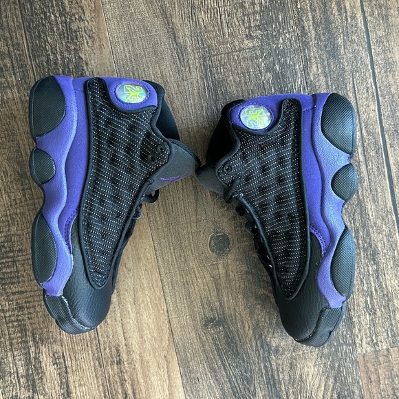 Little Kids’ Air Jordan Retro 13 Court Purple - Picture 10 of 13